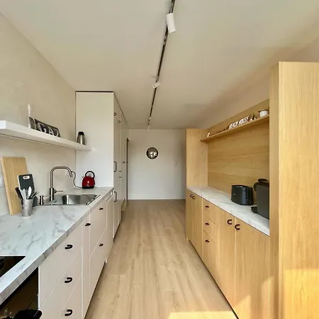 Appartement Chez Az-t3-grange Blanche-proche Metro